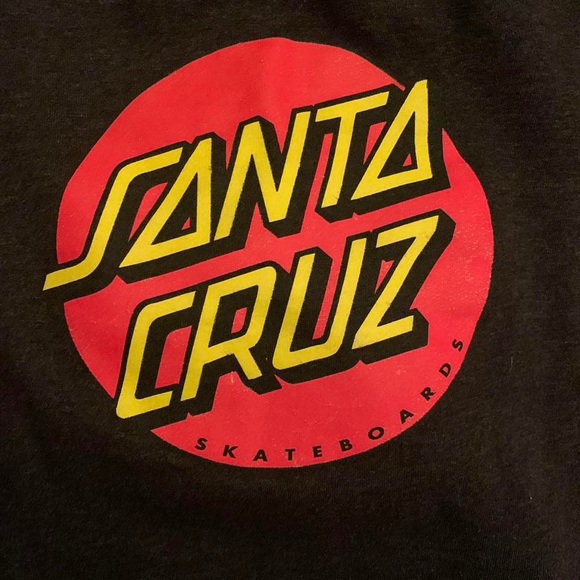 santa cruz hoodie never worn in great condition supa soft🪷⭐️ - Picture 2 of 2